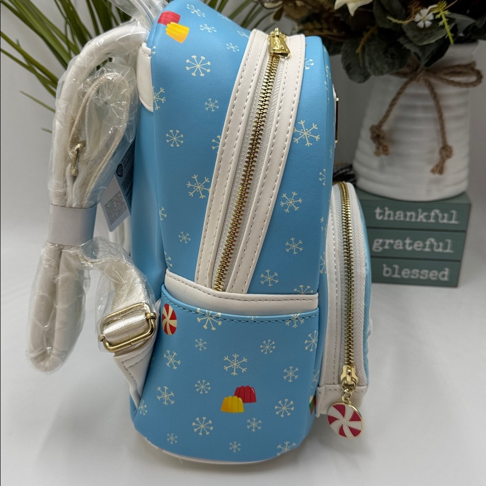 Loungefly Elf backpack and wallet set - Picture 4 of 7